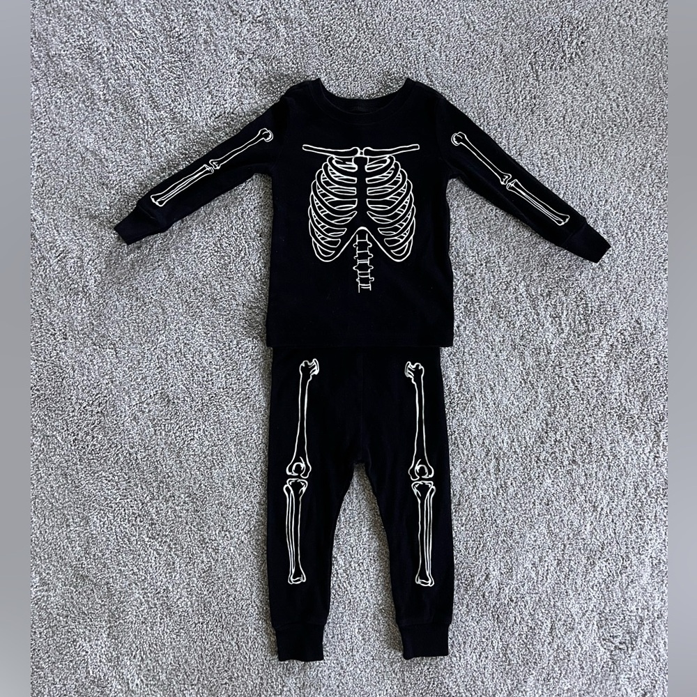 Halloween Glow in the Dark Skeleton Pajamas.